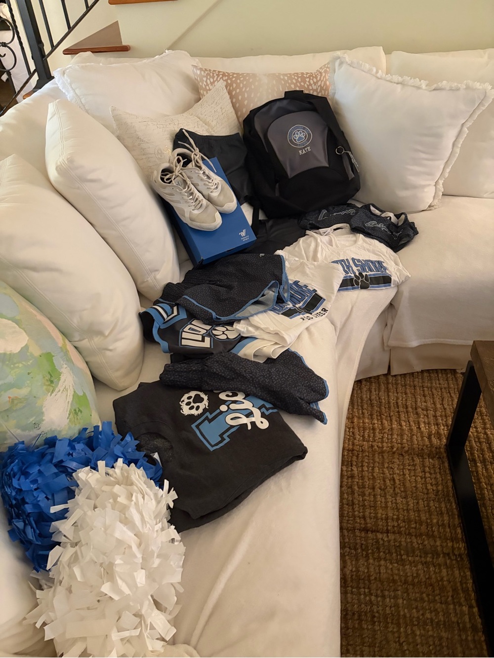 Varsity cheer bundle, shoes, backpack, uniforms, poms, Dk Gray & Blue xs, 7.5